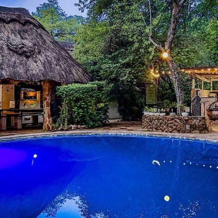 Victoria Falls Backpackers Lodge Екстериор снимка