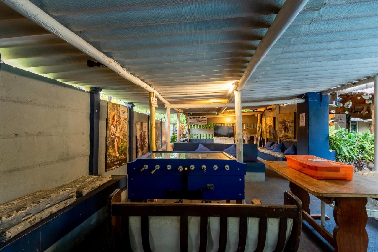 Victoria Falls Backpackers Lodge Екстериор снимка